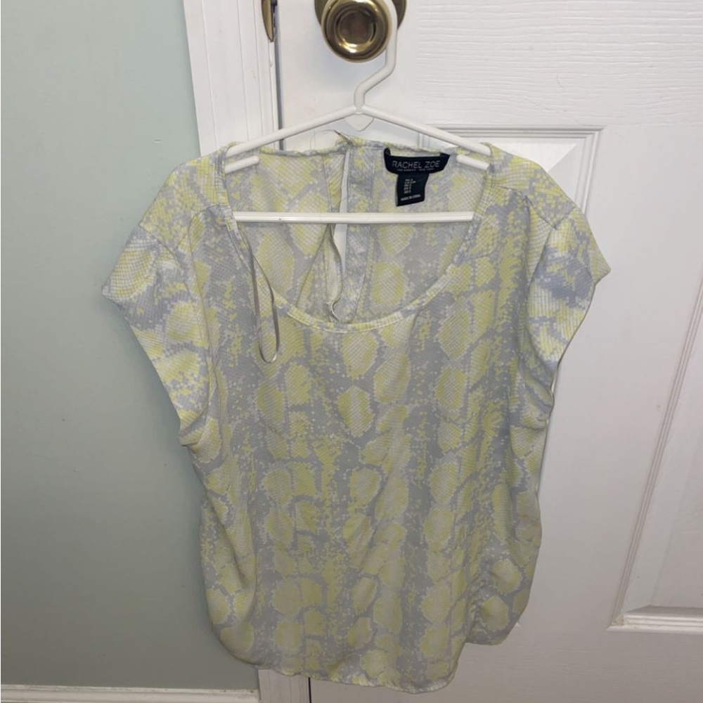 grey and yellow snake skin top